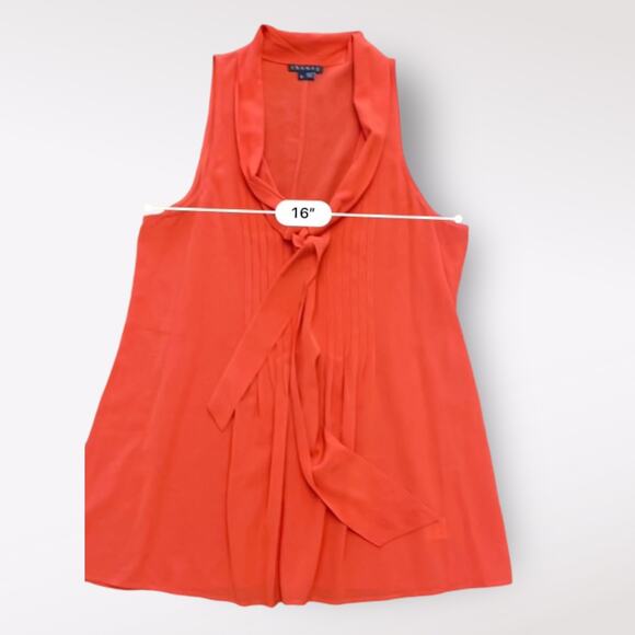 Theory Women’s Red Silk Pleated Scoop neck business casual blouse Size P - Picture 4 of 7